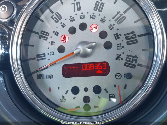 2005 MINI COOPER S WMWRE335X5TL14226 Photo 6