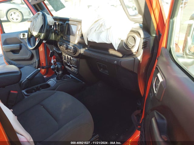 1C4HJXDN4KW539039 Jeep Wrangler Unlimited Sport S 4x4