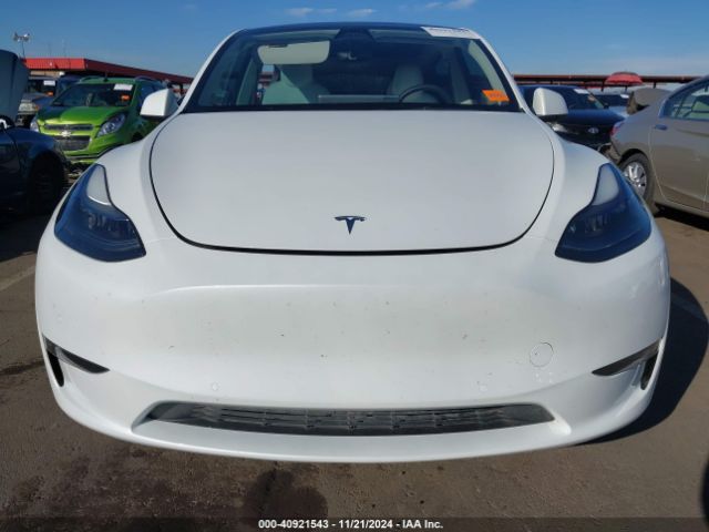 7SAYGDEF4NF452693 Tesla Model Y Performance Dual Motor All-wheel Drive