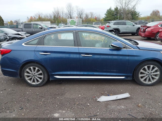 Hyundai Sonata Limited 2016 5NPE34AF0GH391607 Image 13