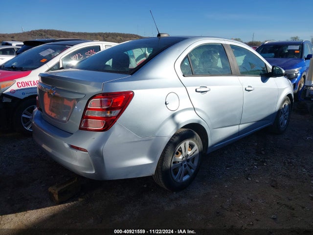 Chevrolet Sonic Ls Auto 2017 1G1JB5SH9H4157795 Image 4