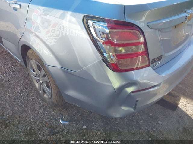 Chevrolet Sonic Ls Auto 2017 1G1JB5SH9H4157795 Image 6