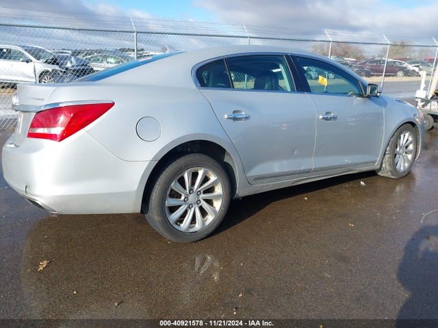 1G4GB5G34EF165037 Buick Lacrosse Leather Group