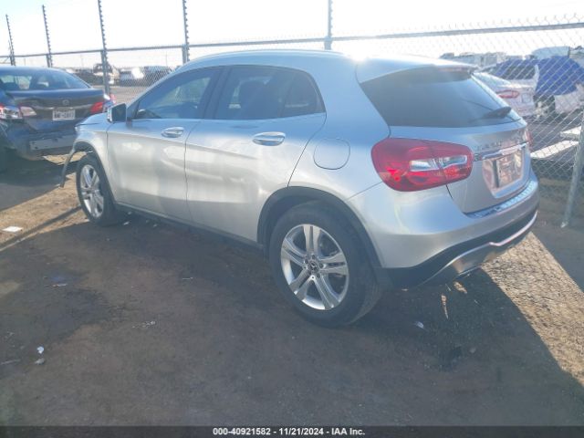 WDCTG4EB0KU013427 Mercedes-Benz GLA 250