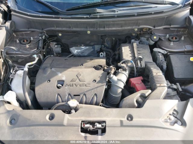 JA4AR3AU1JU009680 Mitsubishi Outlander Sport 2.0 Le