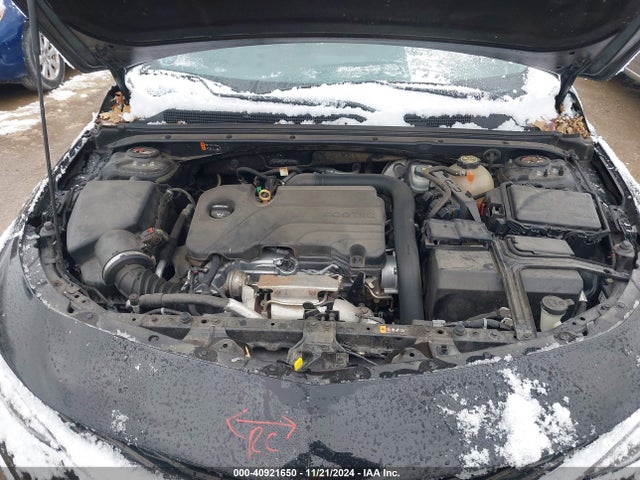 1G1ZD5ST5KF163056 Chevrolet MALIBU LT