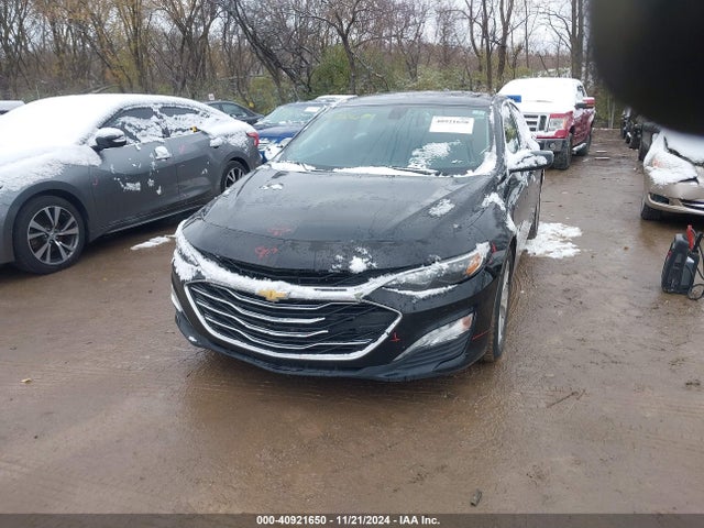 1G1ZD5ST5KF163056 Chevrolet MALIBU LT