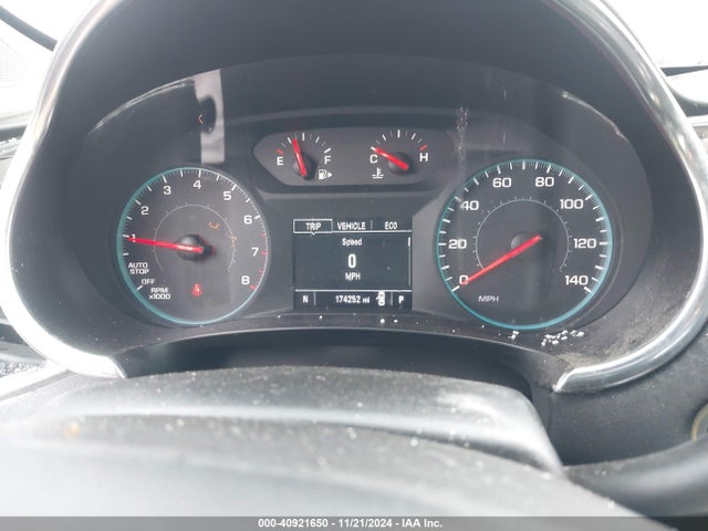 1G1ZD5ST5KF163056 Chevrolet MALIBU LT