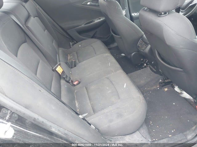 1G1ZD5ST5KF163056 Chevrolet MALIBU LT
