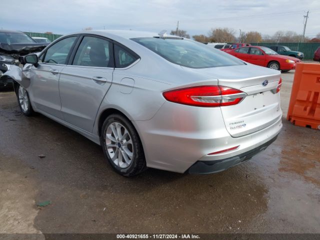 3FA6P0HD9KR229945 Ford FUSION SE