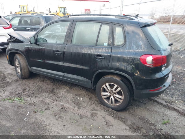 WVGBV7AX7HK011765 Volkswagen Tiguan 2.0t/s