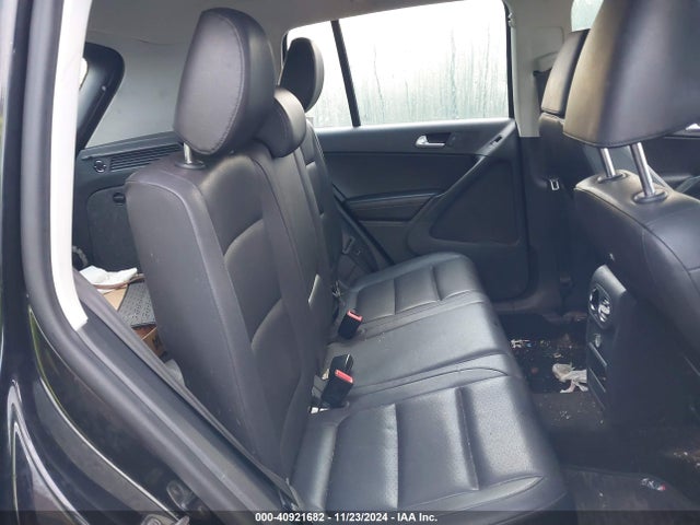 WVGBV7AX7HK011765 Volkswagen Tiguan 2.0t/s