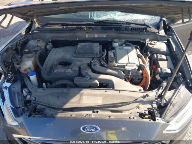 3FA6P0RU9JR120754 Ford Fusion Hybrid Titanium