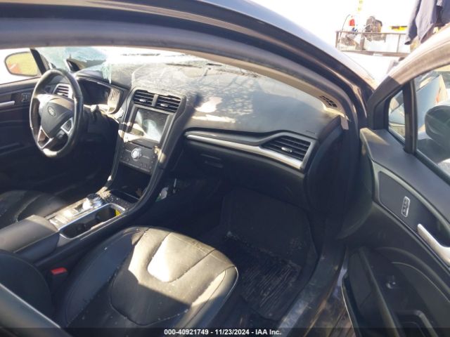 3FA6P0RU9JR120754 Ford Fusion Hybrid Titanium