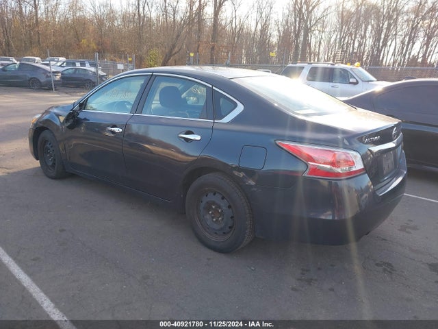 Nissan Altima 2.5 S 2014 1N4AL3AP1EC325115 Image 3