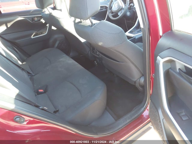 Toyota RAV4 LE 2022 2T3F1RFV6NW264163 Image 8