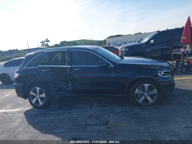 WDC0G4JB1GF054475 Mercedes-Benz GLC 300
