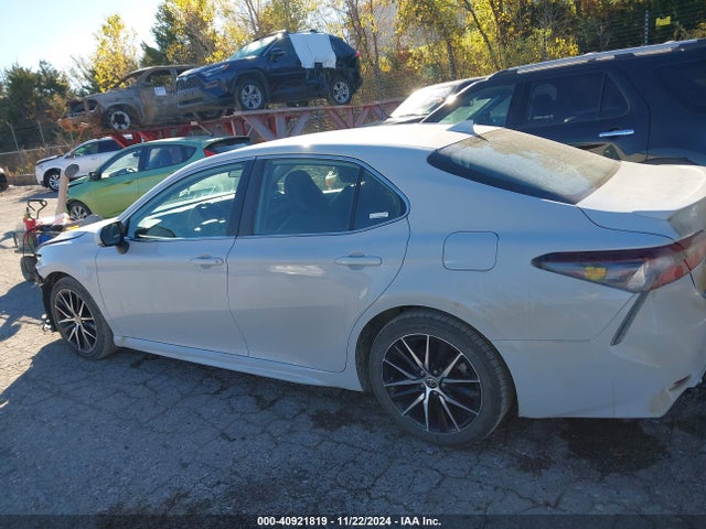 Toyota CAMRY SE 2022 4T1G11AK3NU063610 Image 15