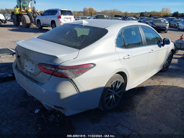 Toyota CAMRY SE 2022 4T1G11AK3NU063610 Image 4