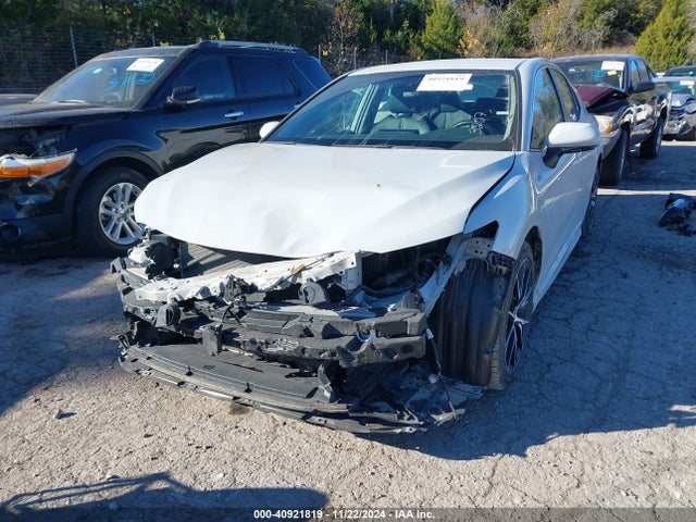 Toyota CAMRY SE 2022 4T1G11AK3NU063610 Image 6