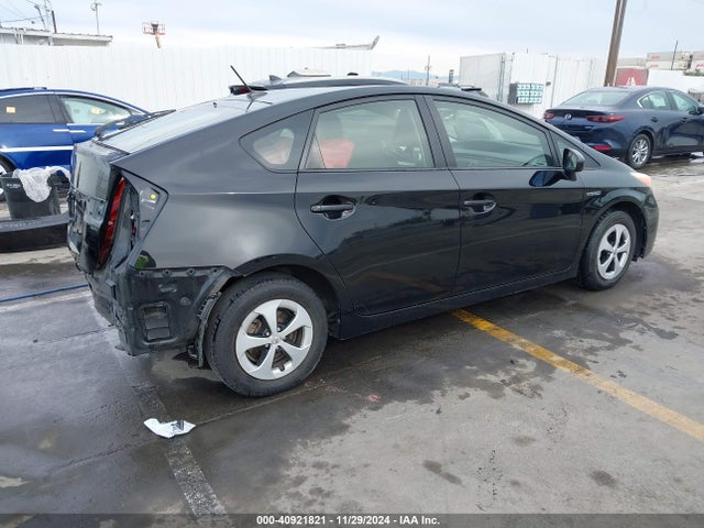 JTDKN3DU7F0476716 Toyota Prius