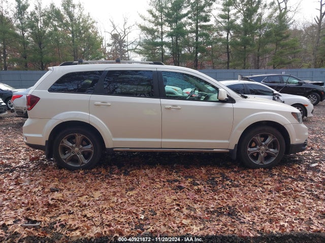 Dodge Journey Crossroad 2015 3C4PDDGGXFT749350 Image 13
