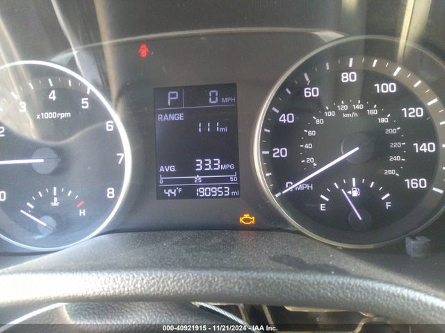Hyundai ELANTRA SE 2017 5NPD74LF9HH204704 Image 7
