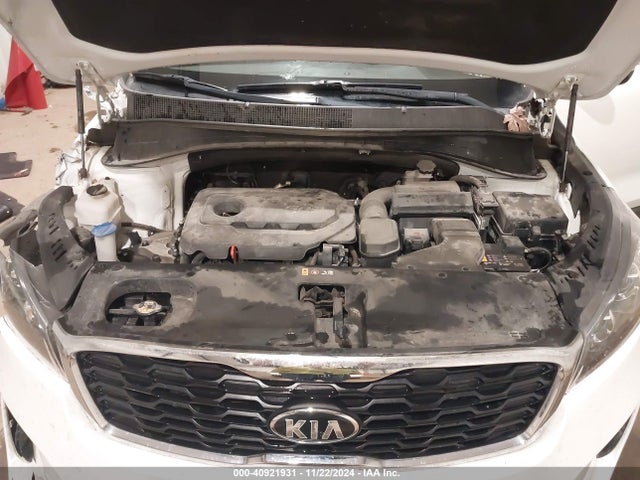 5XYPGDA36KG542596 KIA Sorento 2.4l Lx