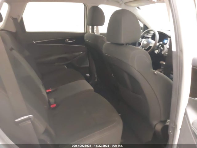 5XYPGDA36KG542596 KIA Sorento 2.4l Lx