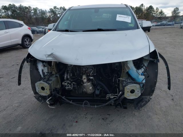 1GNEVGKW8JJ101954 Chevrolet Traverse 1lt