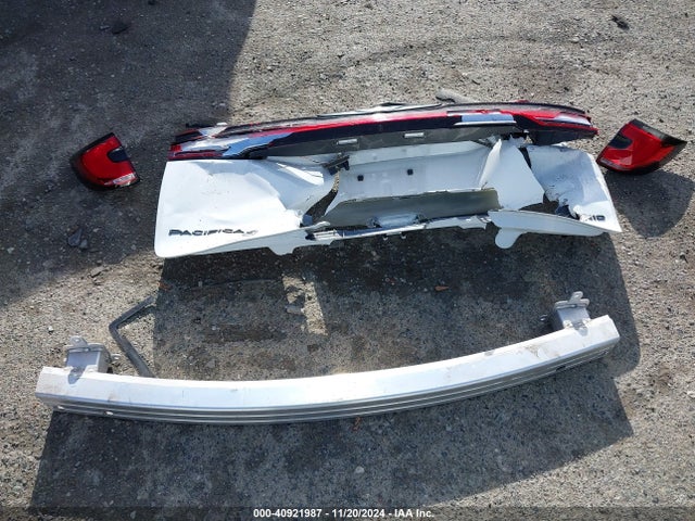 Chrysler Pacifica Hybrid S Appearance Pkg 2024 2C4RC1S72RR112204 Image 12