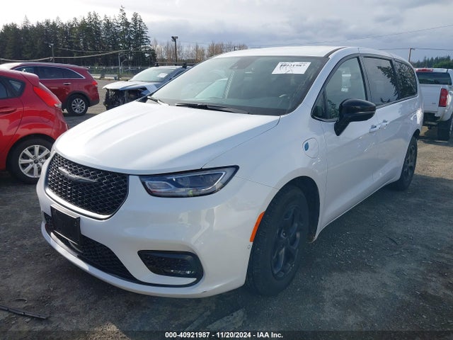 Chrysler Pacifica Hybrid S Appearance Pkg 2024 2C4RC1S72RR112204 Image 2