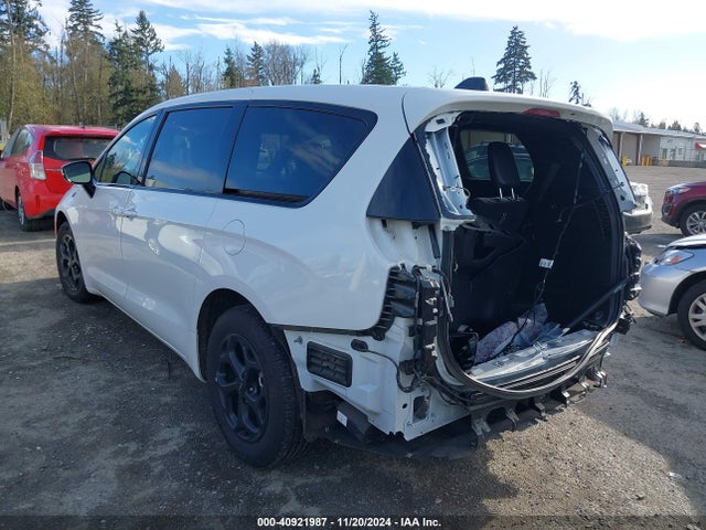 Chrysler Pacifica Hybrid S Appearance Pkg 2024 2C4RC1S72RR112204 Image 3