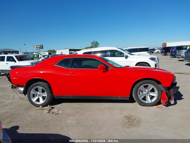 Продаж на аукціоні авто 2023 Dodge Challenger Sxt, vin: 2C3CDZAG4PH652941, номер лоту: 40922002