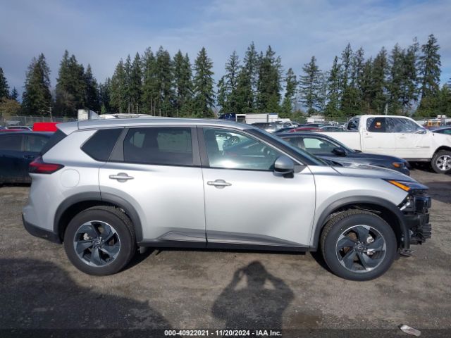 5N1BT3BB9RC704981 Nissan Rogue Sv Intelligent Awd