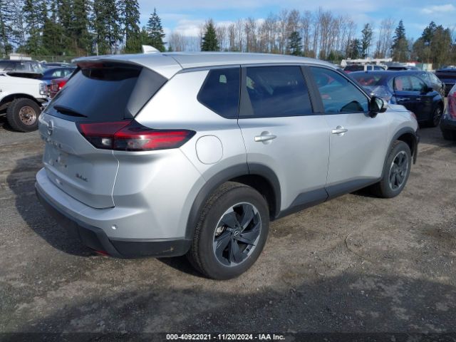 5N1BT3BB9RC704981 Nissan Rogue Sv Intelligent Awd