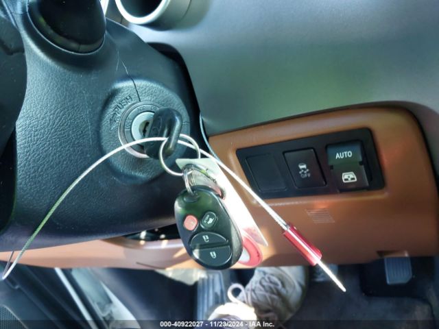 5TDYY5G13ES054016 Toyota Sequoia Platinum 5.7l V8
