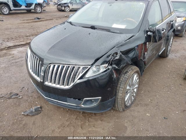 2LMDJ8JK7EBL07295 Lincoln MKX
