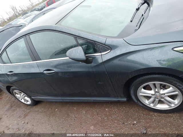 Chevrolet Cruze Lt Auto 2017 1G1BE5SM3H7272741 Image 13
