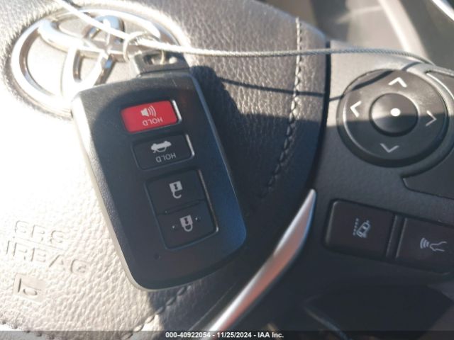 5YFBURHE2JP768524 Toyota Corolla Xle