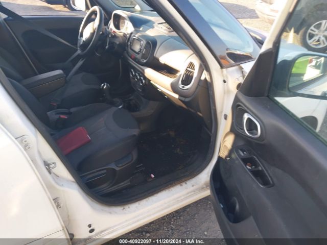 2015 FIAT 500L ZFBCFABH4FZ036009 Photo 4