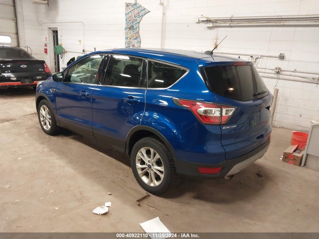 Ford ESCAPE SE 2017 1FMCU9GD8HUB43938 Image 3