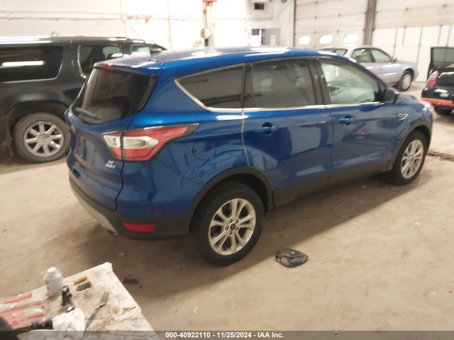 Ford ESCAPE SE 2017 1FMCU9GD8HUB43938 Image 4