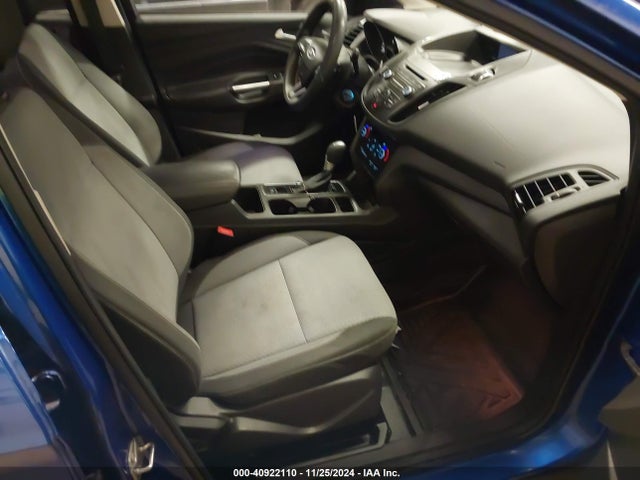 Ford ESCAPE SE 2017 1FMCU9GD8HUB43938 Image 5