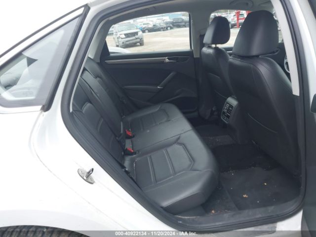 1VWGT7A37HC080282 Volkswagen Passat 1.8t Se