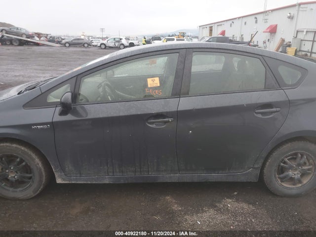 Toyota Prius 2015 JTDKN3DUXF0442673 Image 15