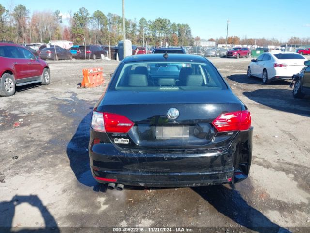 3VWD17AJ4EM365930 Volkswagen Jetta 1.8t Se