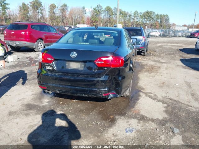 3VWD17AJ4EM365930 Volkswagen Jetta 1.8t Se