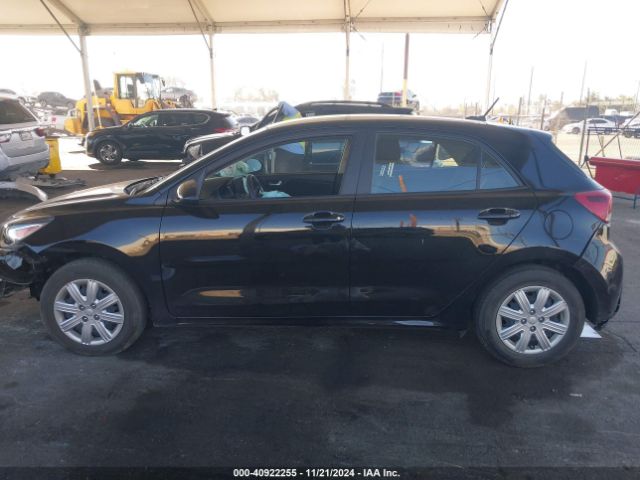3KPA25AD8ME424407 KIA Rio 5-door S