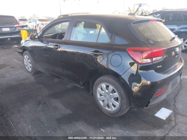 3KPA25AD8ME424407 KIA Rio 5-door S